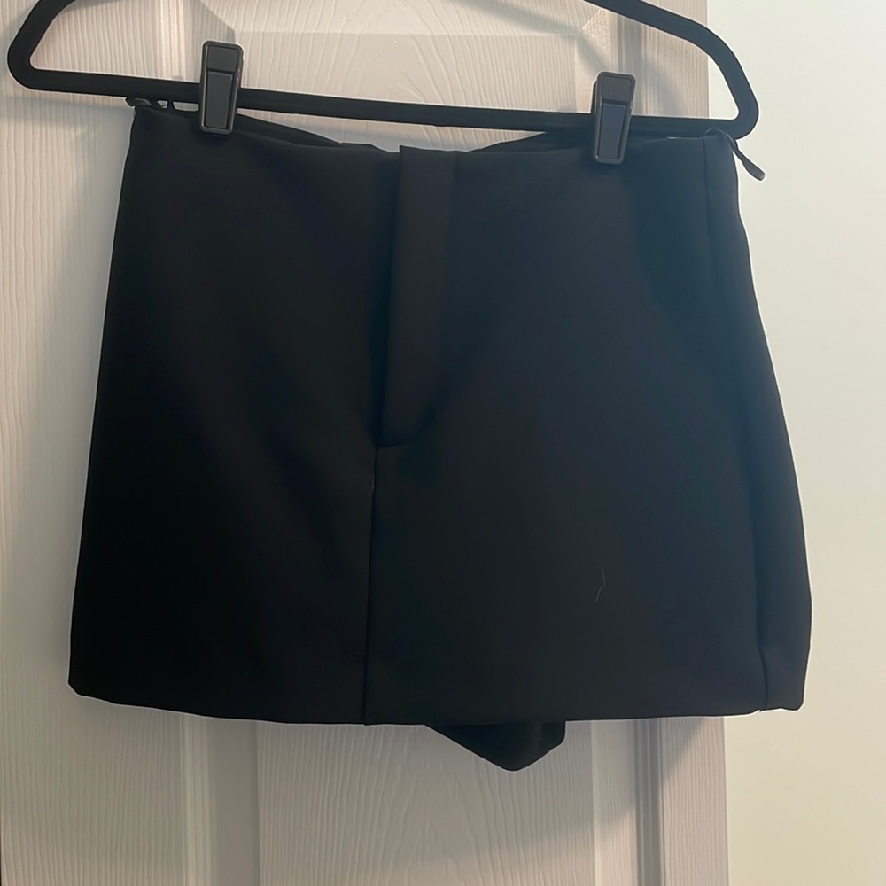 Zara Black Skort